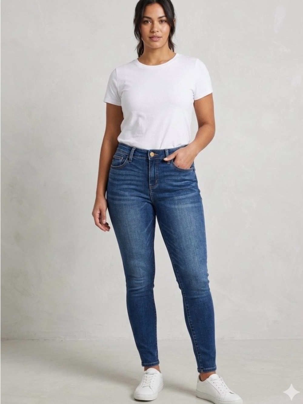 Judy Blue Medium Blue High-Rise Skinny Jeans